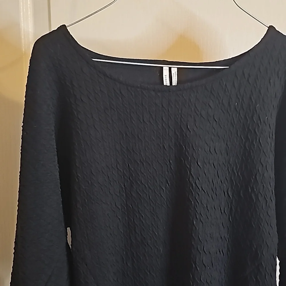 Anthropologie XS long sleeve black shirt - Picture 2 of 6
